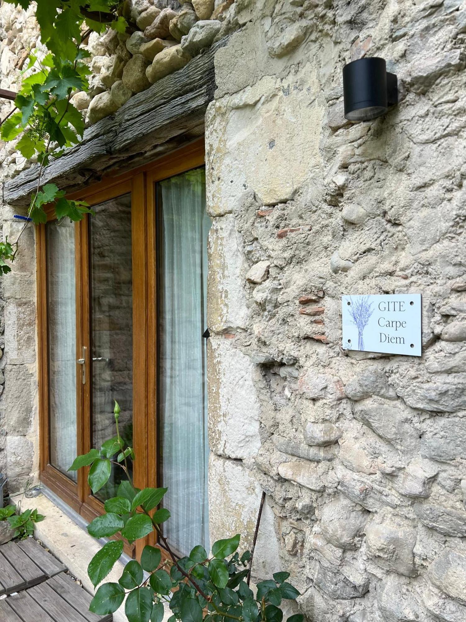 Gites Du Chateau D'Alencon Le Pegue Ngoại thất bức ảnh