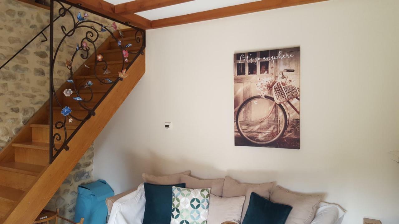 Gites Du Chateau D'Alencon Le Pegue Ngoại thất bức ảnh